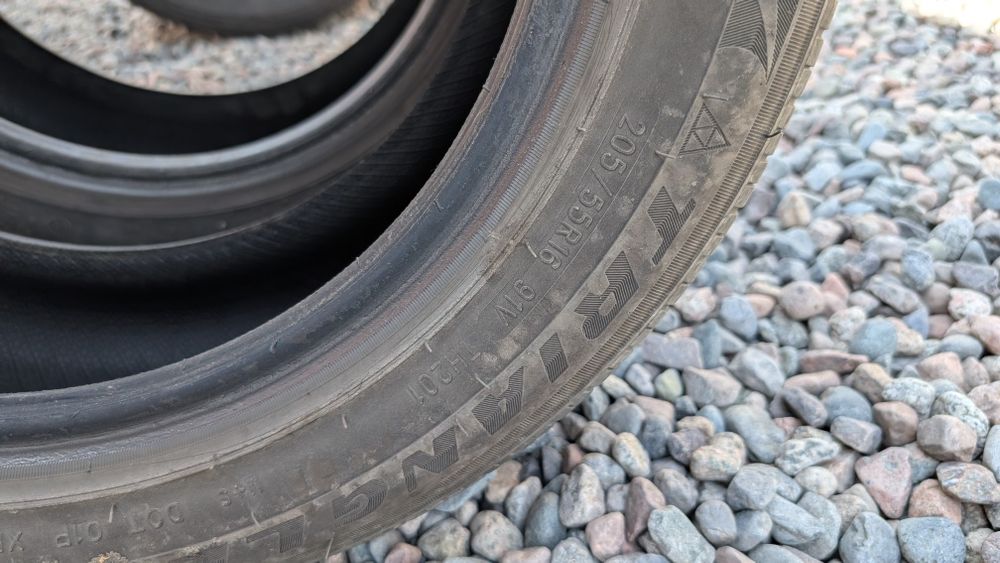 Пара Triangle 205/55 r16