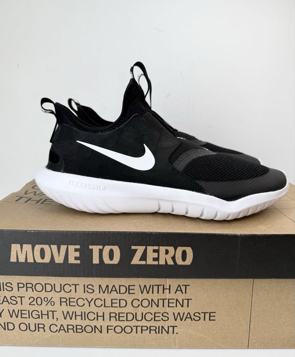 Nike Flex Runner (39) 24.5см.Маратонки
