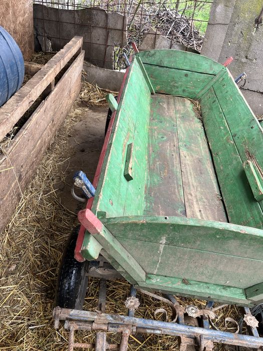 Caruta de ponei de vînzare in stare ff bună nu bate nu troncăne