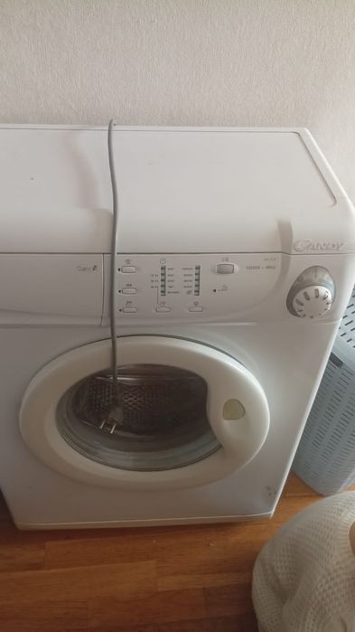 Продам стиральную машину