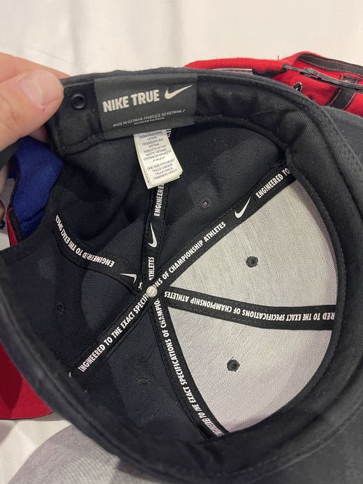 Шапки Nike Barcelona Jordan New Era Disney Uptempo Adidas Puma Diesel