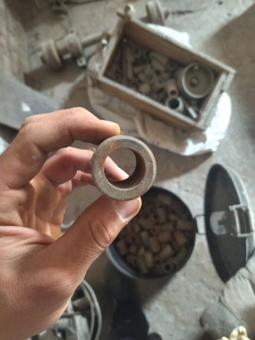 Металлические резьбы советский состояние отличное стена 5мм