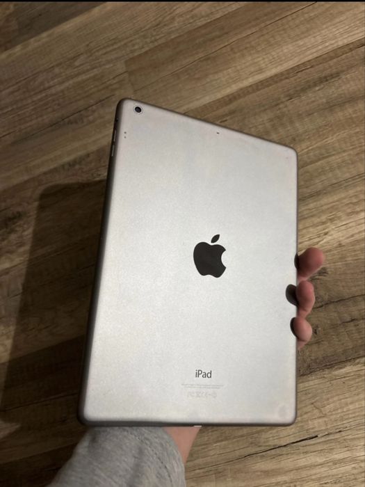 Ipad Air 9.7 inch 32 gb ram