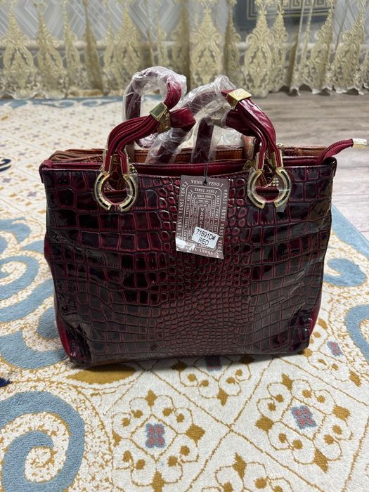 Продам сумку новая