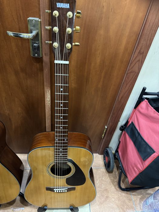 Легендарная Yamaha FG700S и Yamaha SCF08