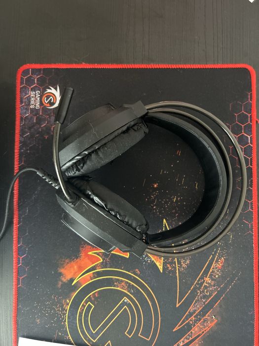 Casti Aqirys uzate si cu luminite