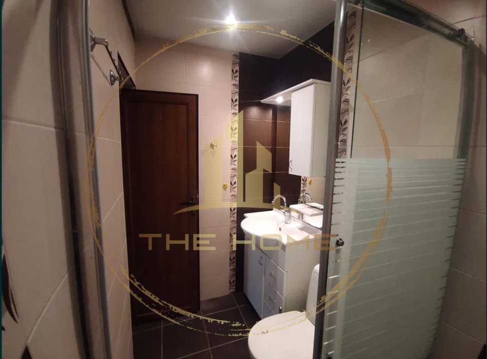 Дава се под наем Тристаен апартамент в Варна, Гръцка махала - 97 кв.м за 663 € - Снимка #13