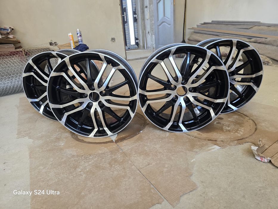 Jante 5x108 cu sau fără cauciucuri(kumho 235 45 18)