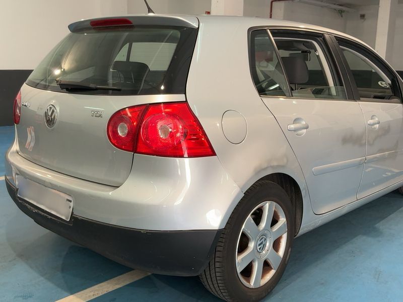 Volkswagen Golf V 1.9 TDI Highline 2009