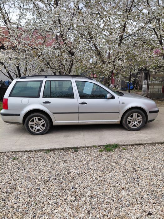 VOLKSWAGEN Golf 2000 — imagine 3