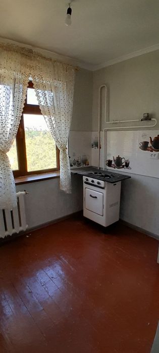 1  xona dom ablasnoy balnitsa yonida