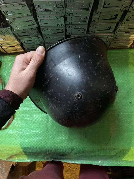 Винтидж рядък модел, качествена и красива Швейцарска каска