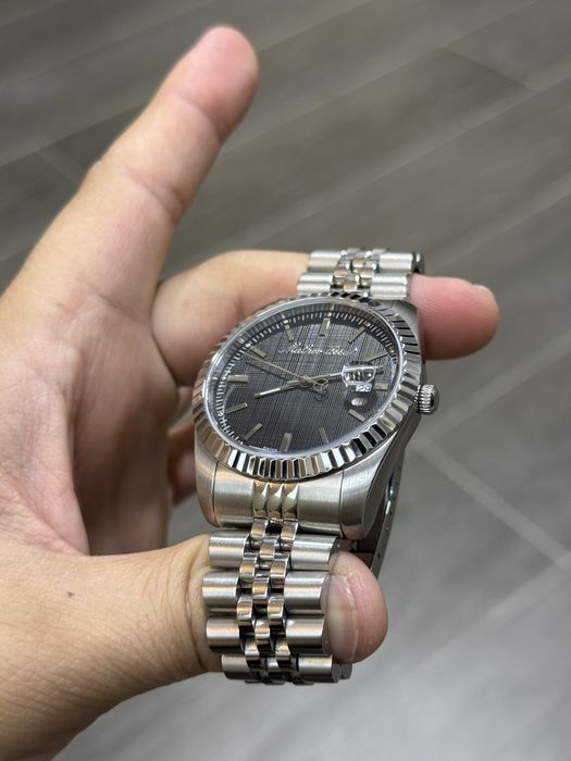 Mathey-Tissot H810AN