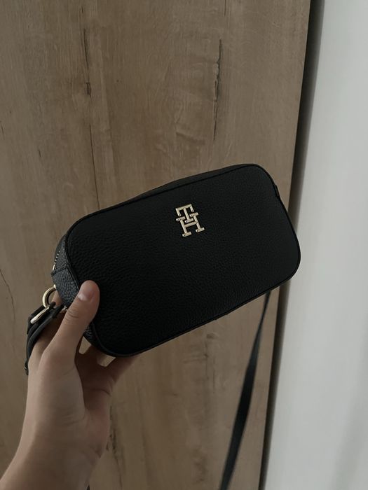 tommy hilfiger сумка