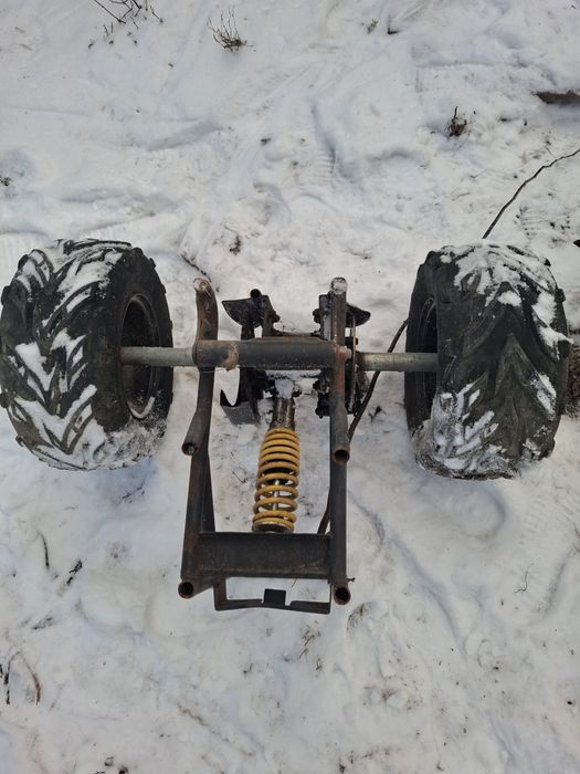 Axe ATV de vânzare
