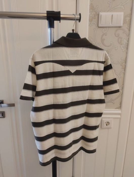 Levi's п-оло. Размер M, Classic Fit. Премиум.