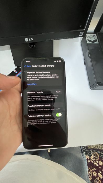 iPhone Xs  LL/A region