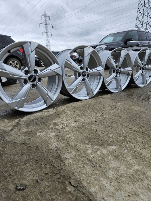 Vând jante R18 Audi A4 A5 A6 Q5