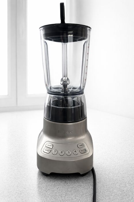 Блендер BORK срочно