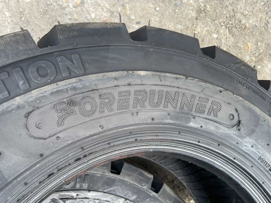 Anvelope noi de bobcat cu garantie 10-16.5 12PR Cauciucuri industriale