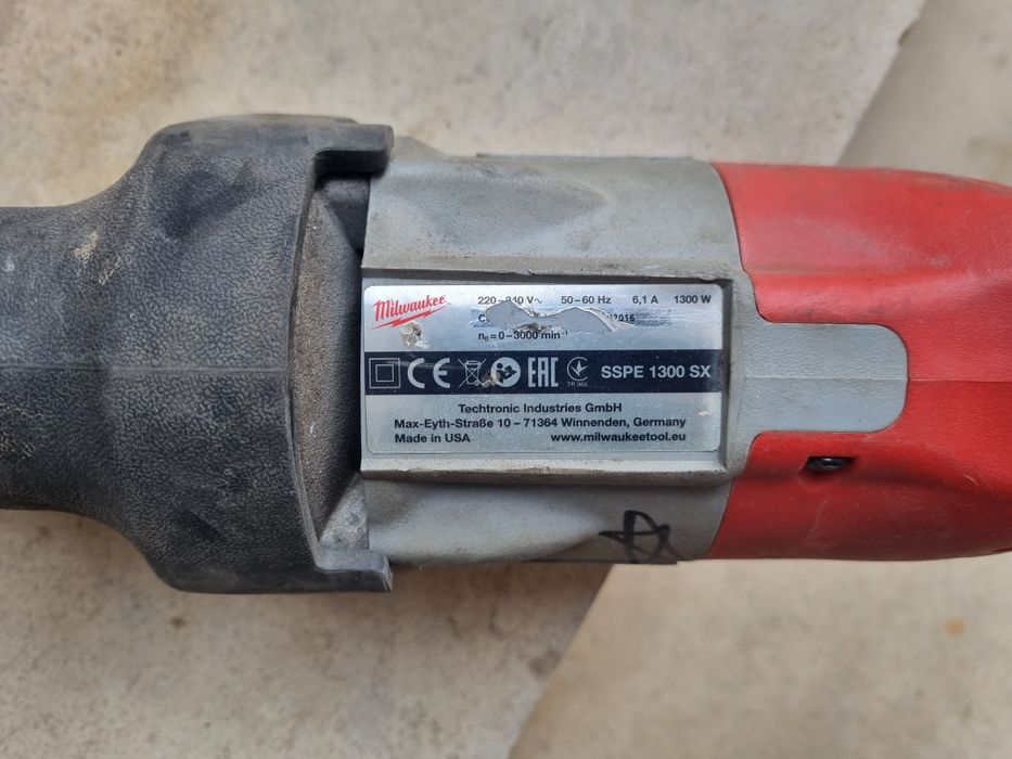 Milwaukee SSPE 1300 SX саблен трион