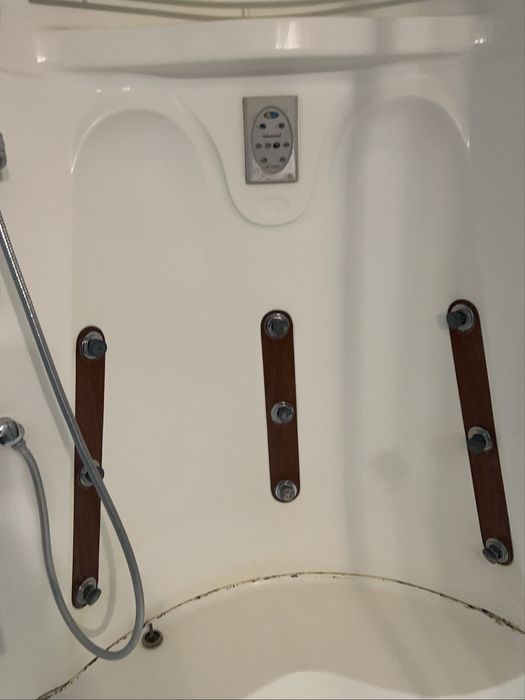 Продам душевую кабину