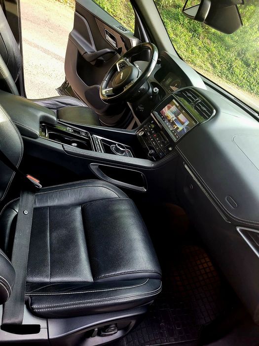 Jaguar F-Pace 2.0 AWD R-SPORT | 2017 | FULL | 4x4 | Automat