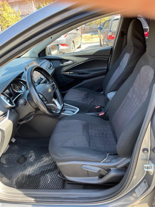 Chevrolet Onix новое авто