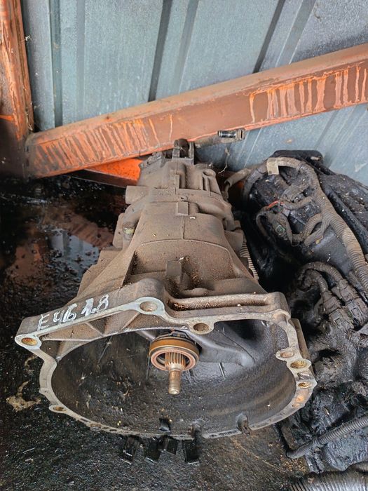 Бмв е46 1.8/скоростна кутия BMW