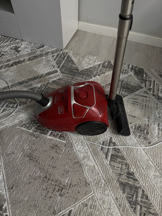 Продается пылесос Tefal Compact Power 3ААА