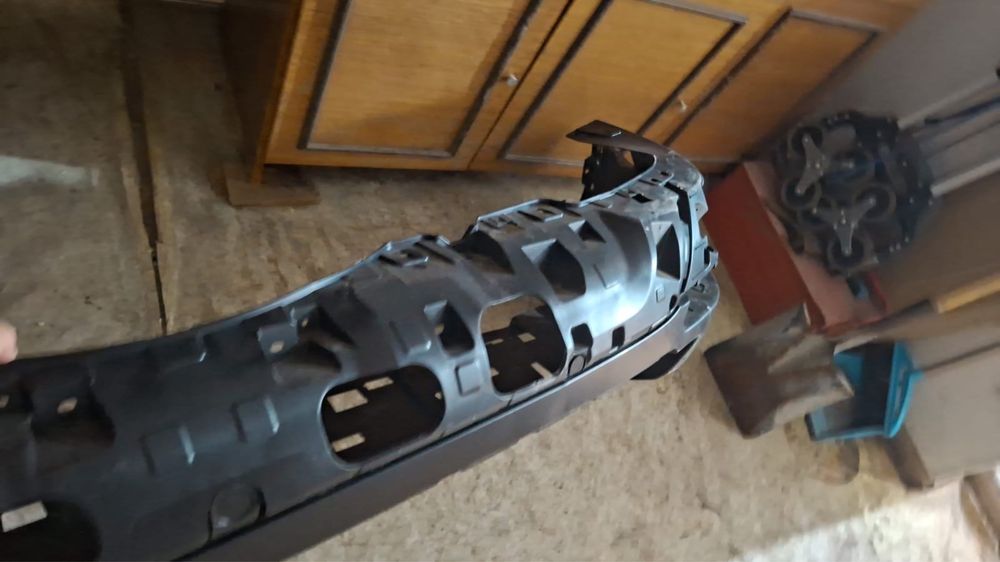 Задниц бампер от Tank 500