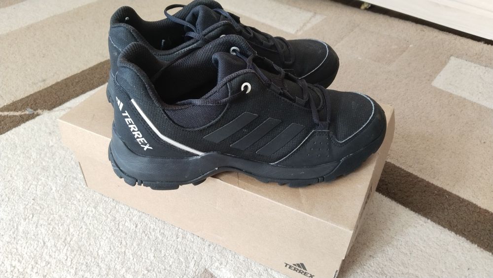 Adidas Terrex 37