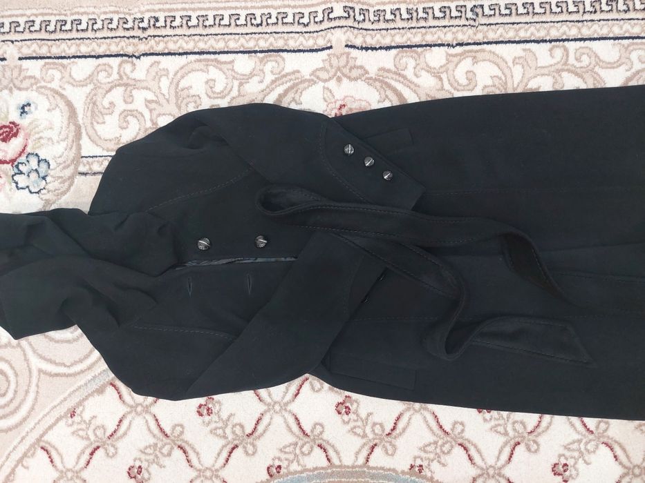 Продам осенние пальто