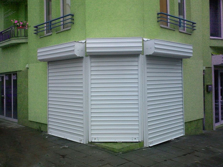 Охранителни ролетки, гаражни врати