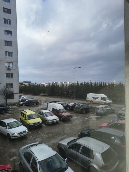 3 camere micro 3 - etaj 1 mobilat  utilat prima inchiriere