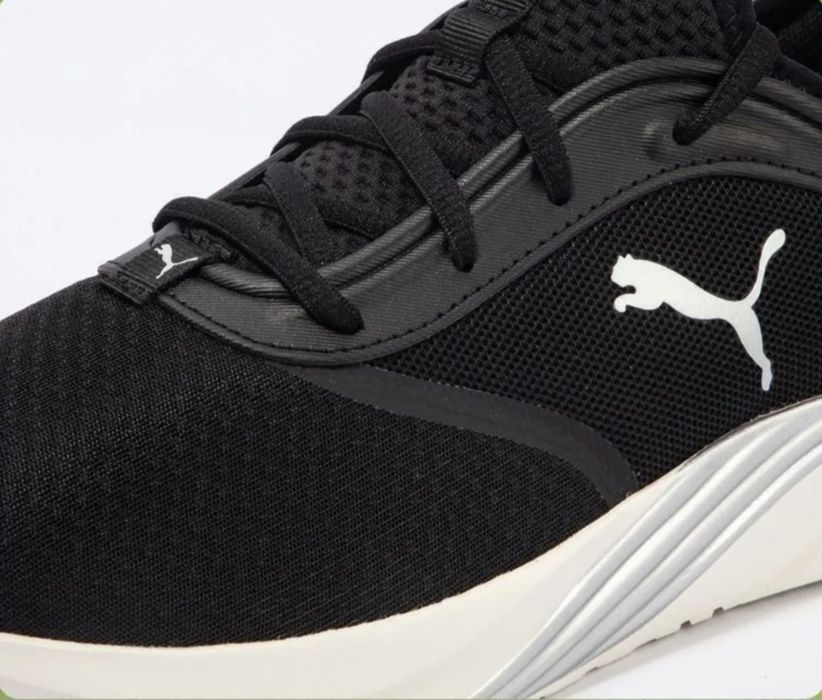 Продаю новые кроссовки Puma