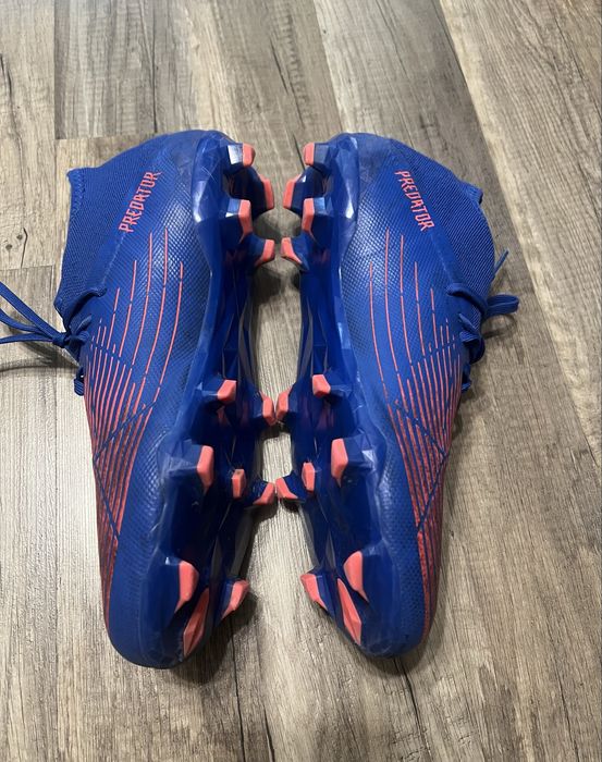 Футболни обувки Adidas
