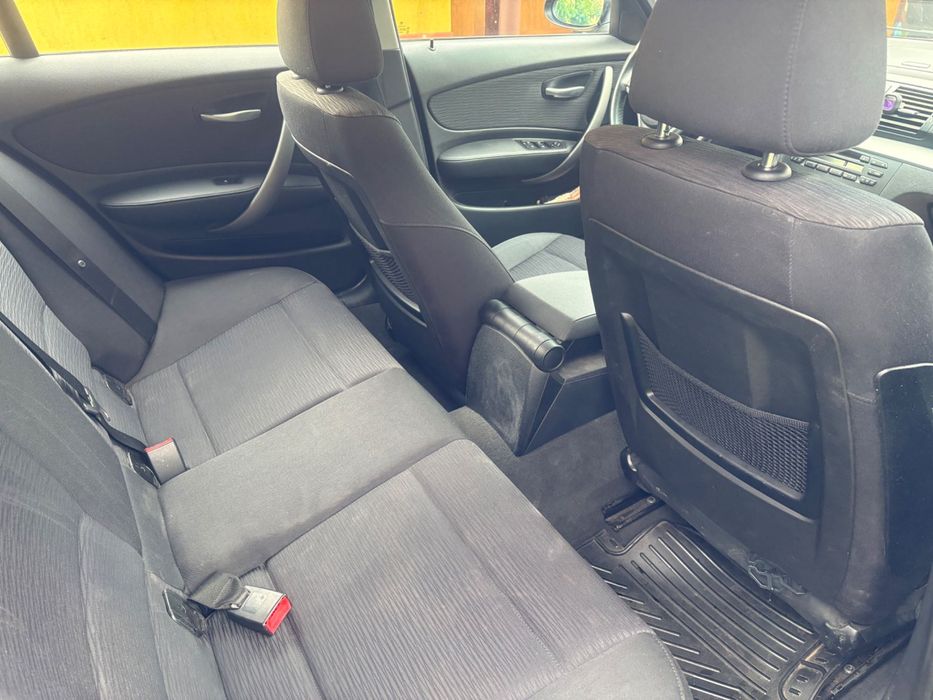 Vând BMW Seria 1 E87