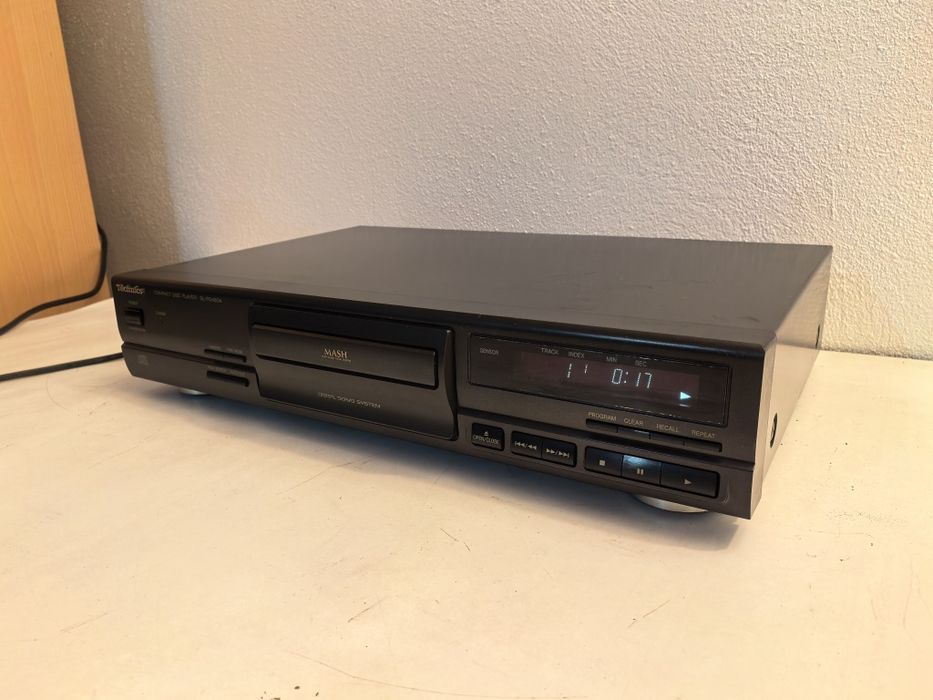 CD player Technics SL PG480A compact disc made in Germany