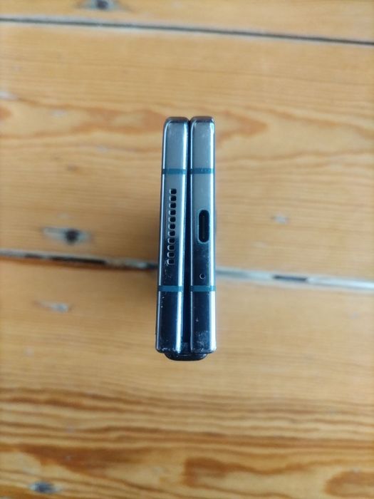 Samsung z fold 4