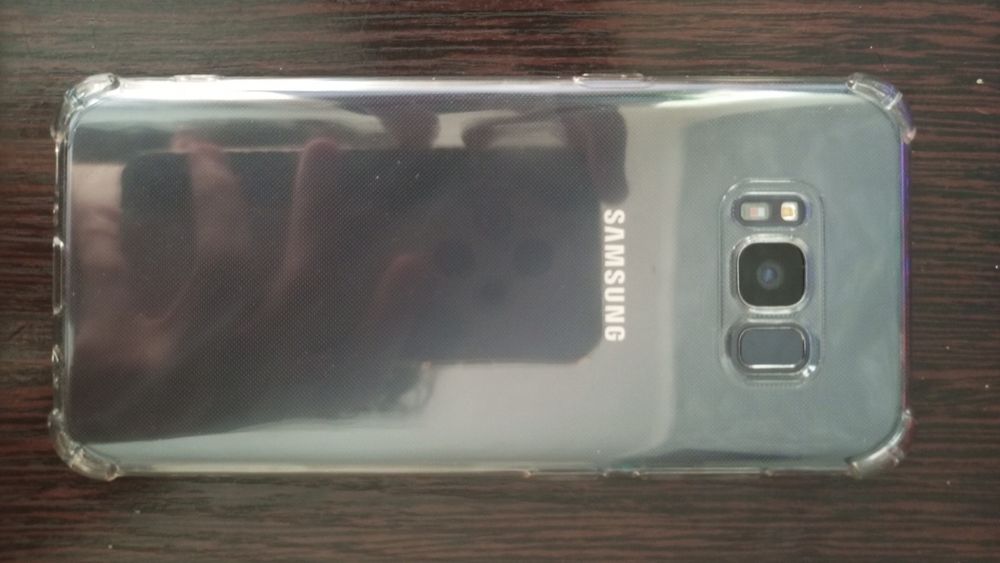 Продам Самсунг с8 в идеальном состоянии