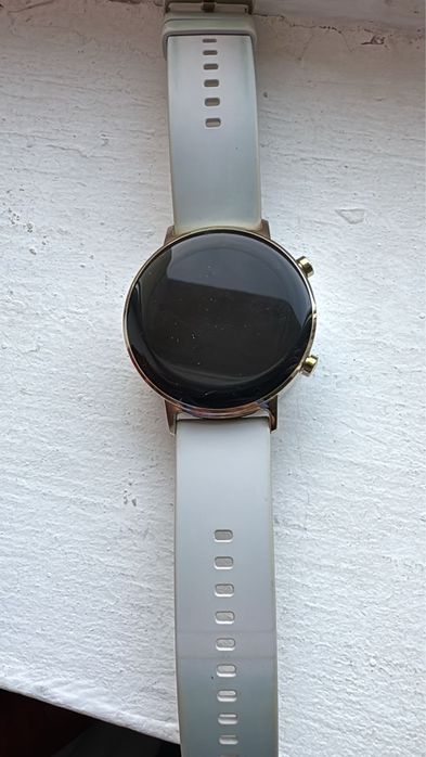 Vând  smartwatch-uri  Huawei GT2 si GT2 PRO