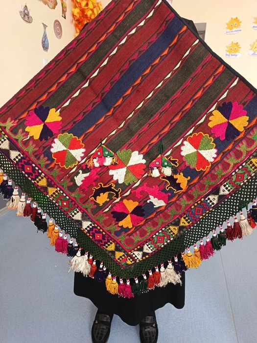 Soʻzana qadimgi 50 yillik qoʻl mehnati