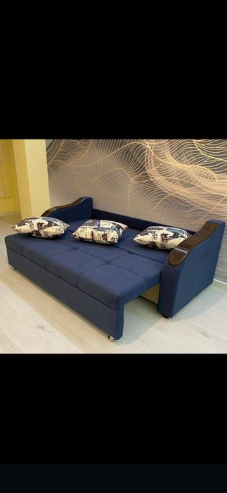 Прямой диван на заказ