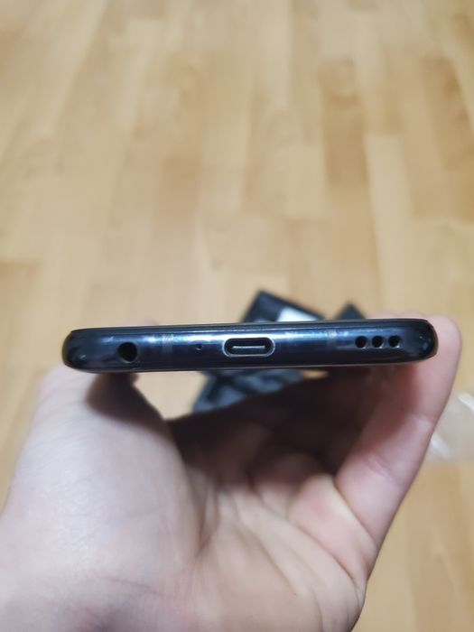 Телефон Lg g8 x.