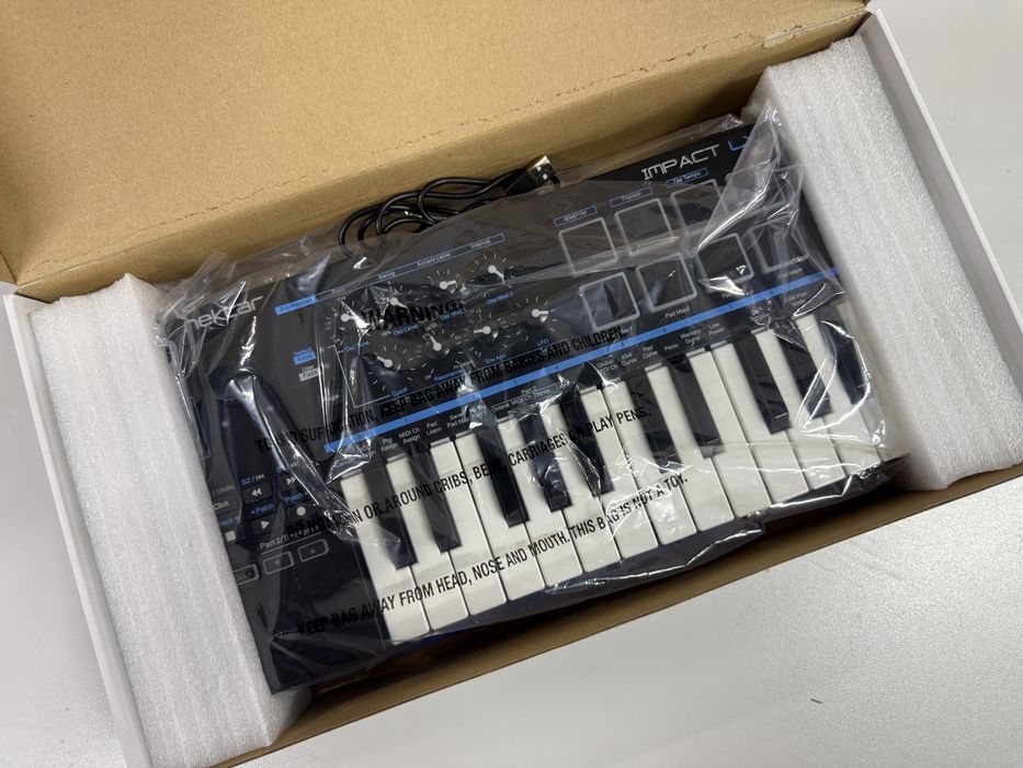 MIDI-клавиатура Nektar Impact LX Mini