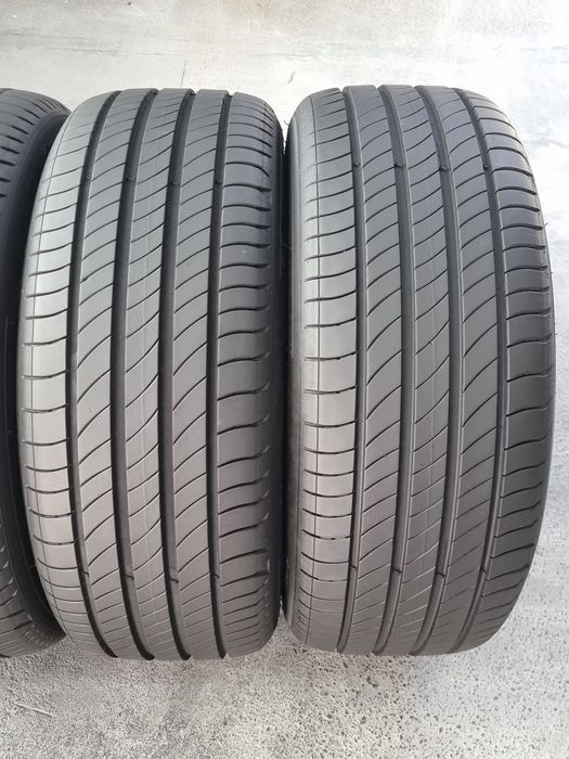 225/45/17 Michelin 4Броя: 200€ 6.3мм