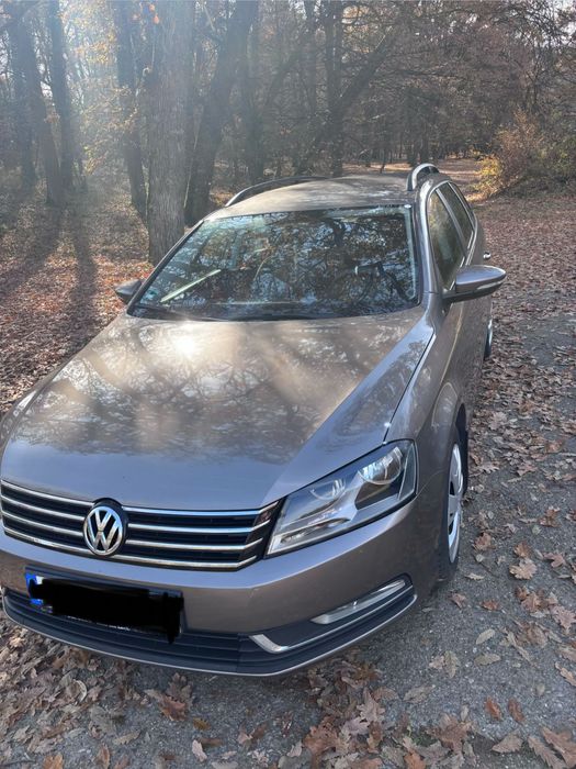 VOLKSWAGEN Passat 2011 — imagine 3