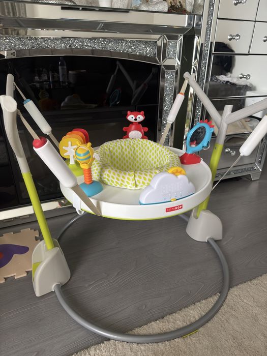 Jumper bebe de la 4 luni
