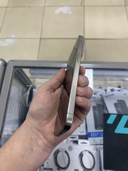 15 про мах 256г